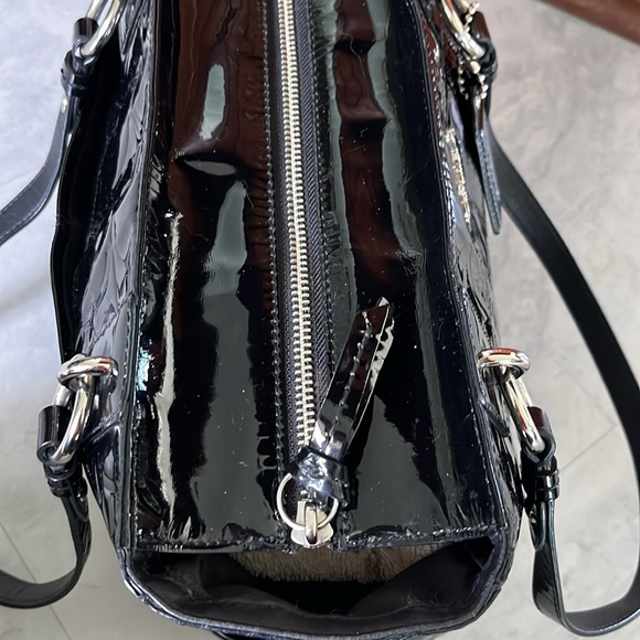 Coach  Vintage  black patent leather shoulder bag  small tote  Silvertone HW EUC - Picture 10 of 17